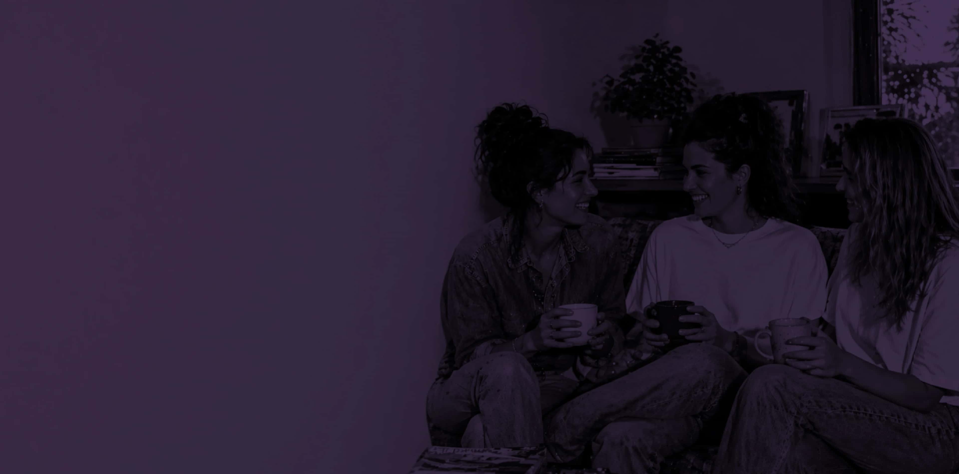 Mamás de la comunidad reunidas